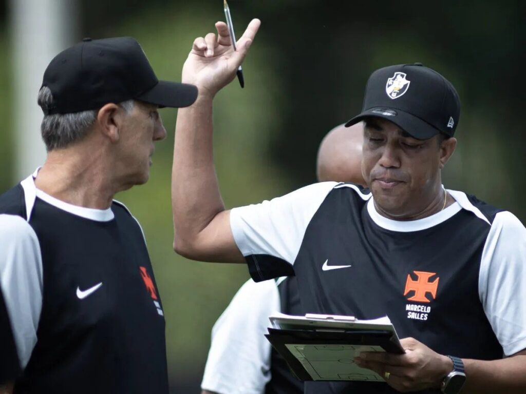 auxiliar-marcelo-salles-comandara-o-vasco-nesta-4a-feira-no-chile-contra-o-audax-italiano