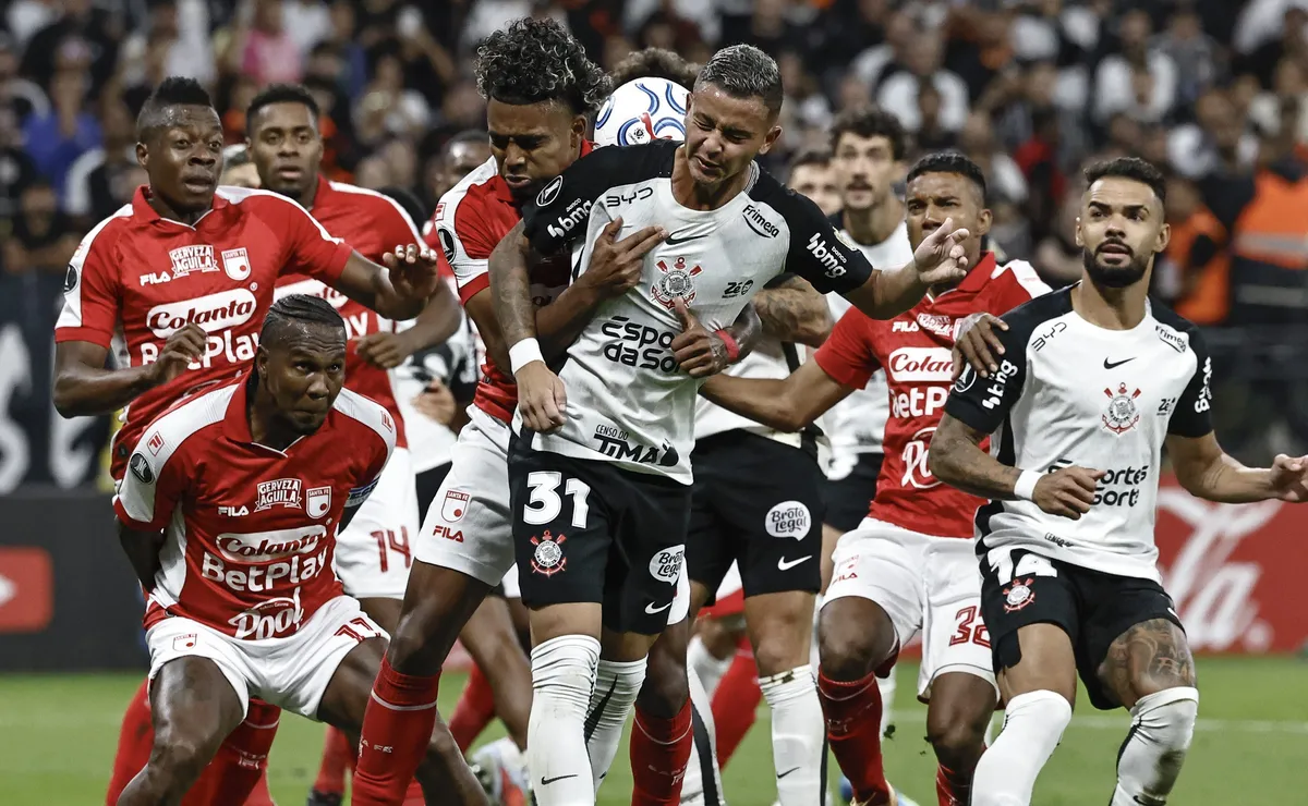 santa-fe-x-corinthians:-onde-assistir-ao-vivo,-horario-e-escalacoes-do-jogo-desta-quarta