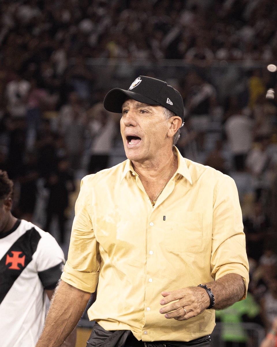 em-15-jogos-desde-a-chegada-de-renato-gaucho,-vasco-tem-7-vitorias,-5-empates-e-3-derrotas