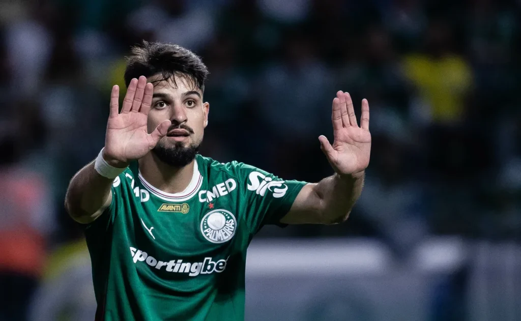 abel-explica-gesto-com-flaco-lopez-e-bastidor-do-palmeiras-surpreende