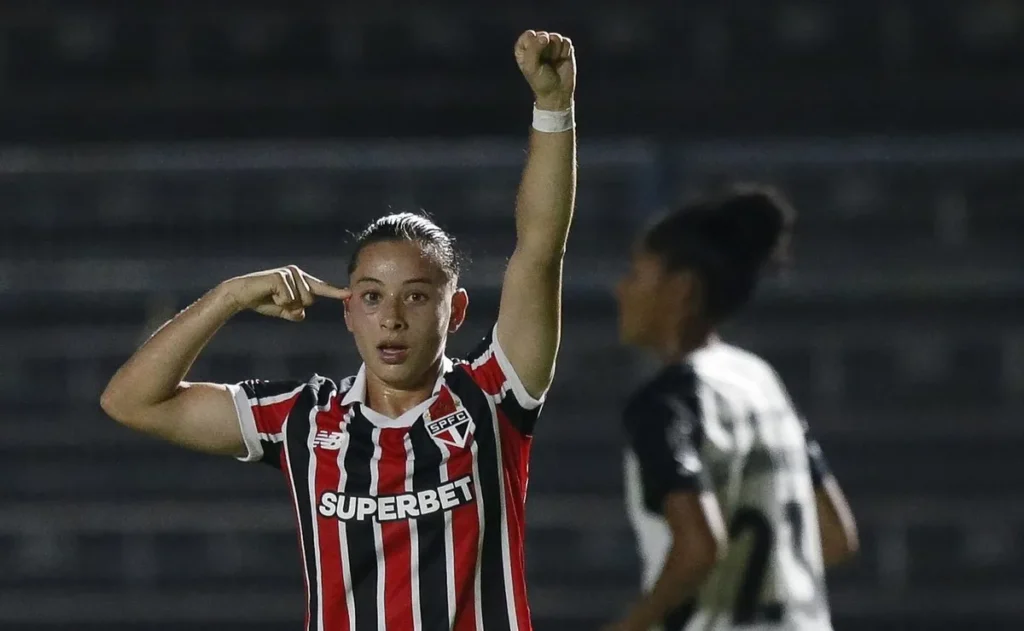 fora-de-casa,-sao-paulo-vence-o-classico-contra-o-corinthians-na-estreia-do-paulistao-f
