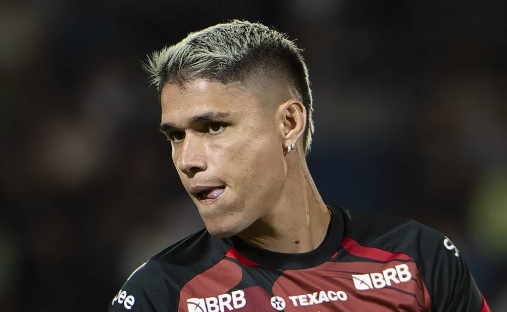 luiz-araujo-recebe-sondagem-dos-eua-mas-quer-seguir-no-flamengo