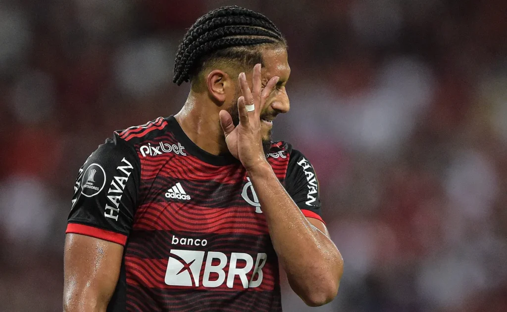 ex-jogador-do-flamengo,-pablo-vive-momento-delicado-na-carreira-e-ainda-nao-atuou-em-2026