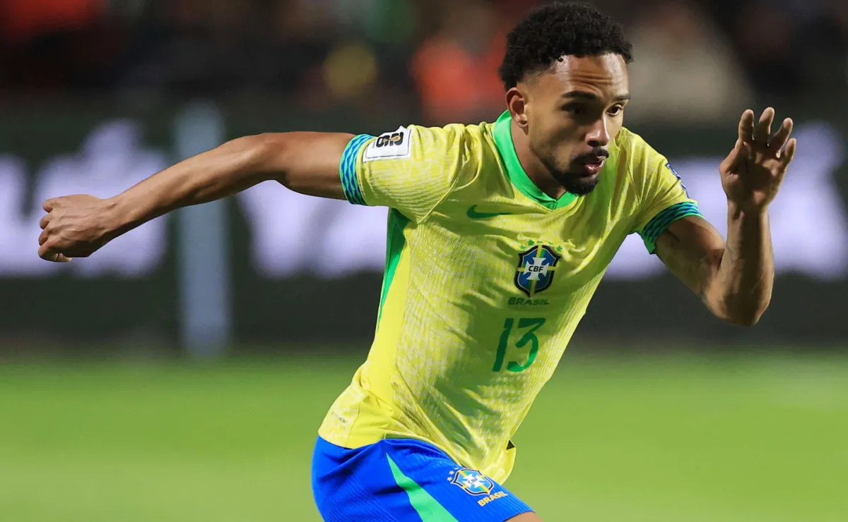 ancelotti-inclui-vitinho,-do-botafogo,-na-pre-lista-da-selecao-brasileira