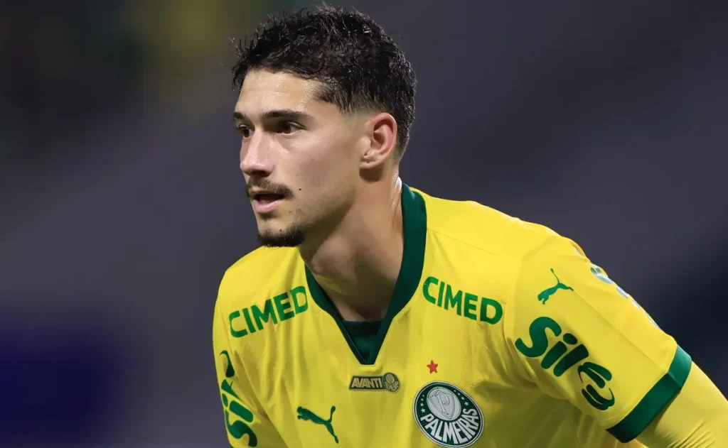 emi-martinez-entra-na-mira-da-mls-e-pode-deixar-o-palmeiras