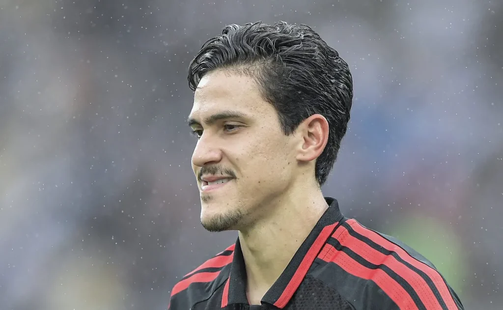 ancelotti-avalia-ultima-vaga-na-selecao-entre-rayan,-pedro-e-andrey-santos