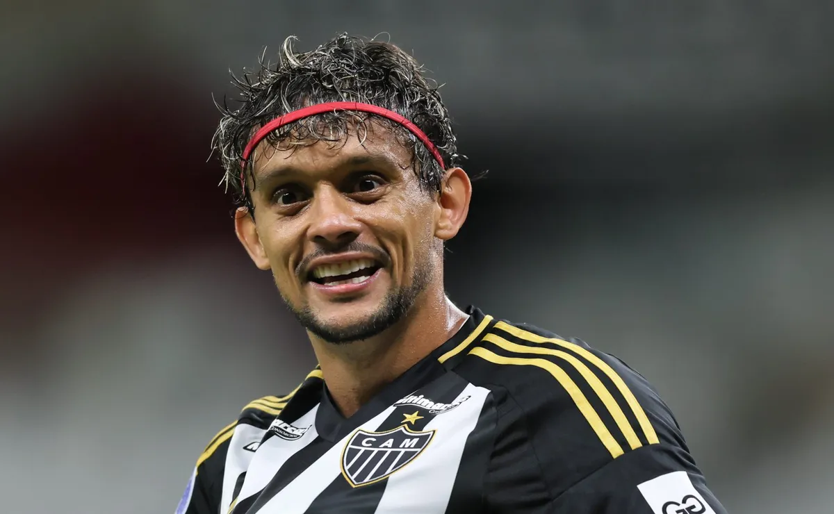 sao-paulo-avalia-incluir-arboleda-em-negociacao-por-gustavo-scarpa,-do-atletico-mg,-diz-site