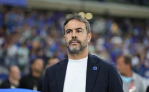artur-jorge-projeta-jogadores-do-cruzeiro-na-copa-do-mundo:-“minha-missao-e-potencializar”