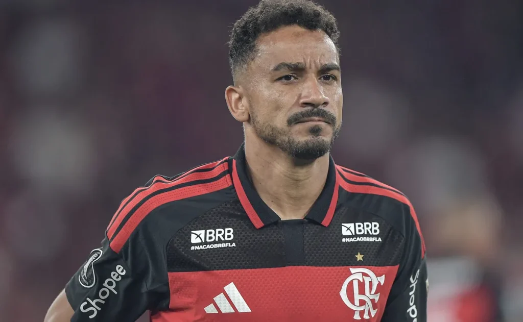 flamengo-se-movimenta-para-definir-futuro-de-danilo-apos-a-copa-do-mundo
