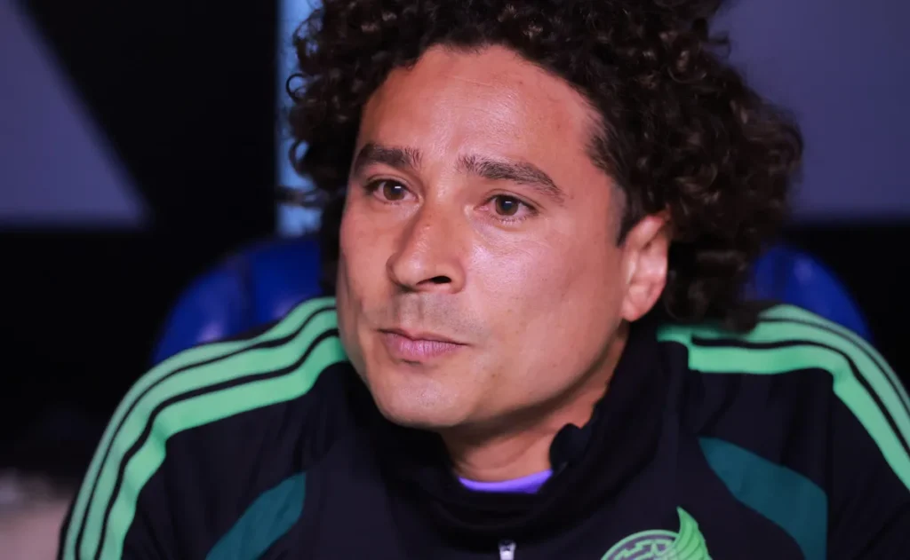 mexico-“descongela”-ochoa-e-anuncia-lista-final-de-convocados-para-a-copa