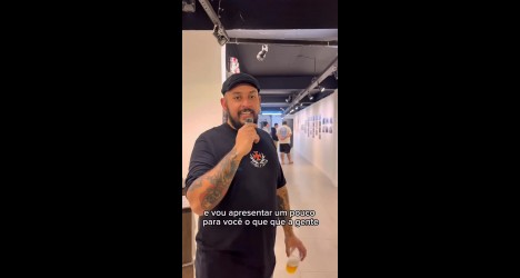 video-mostra-a-exposicao-‘futebol-tatuagem’-no-centro-cultural-candinho