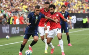 bruno-guimaraes-admite-ajustes-na-defesa,-mas-elogia-atuacao-do-brasil-contra-o-egito