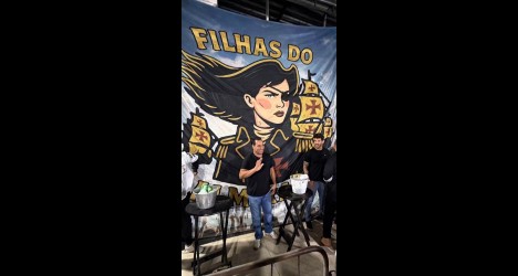 edmundo-prestigiou-evento-da-torcida-feminina-filhas-do-almirante