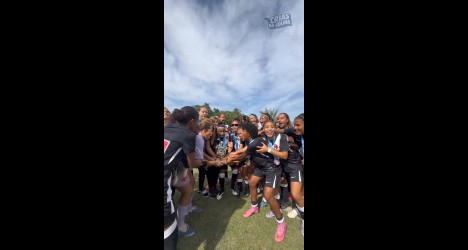feminino-sub-17:-video-mostra-a-comemoracao-das-jogadoras-do-vasco;-veja