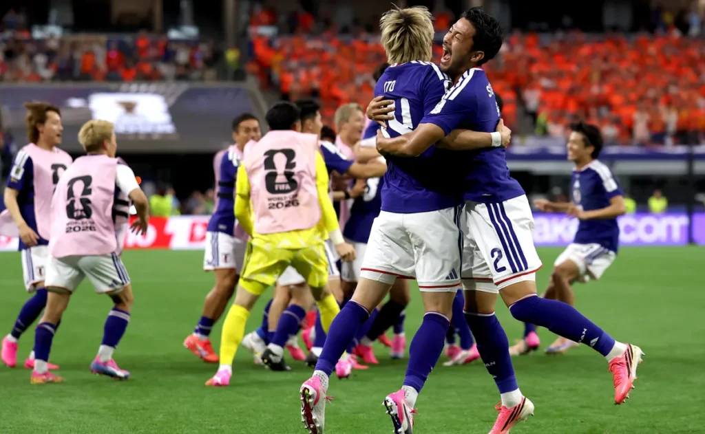 japoneses-fecham-as-ruas-de-toquio-para-comemorar-empate-dramatico-com-a-holanda-na-copa