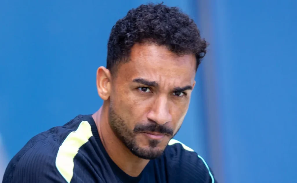 danilo-ganha-forca-com-ancelotti-e-deve-assumir-vaga-na-selecao-brasileira-contra-o-haiti