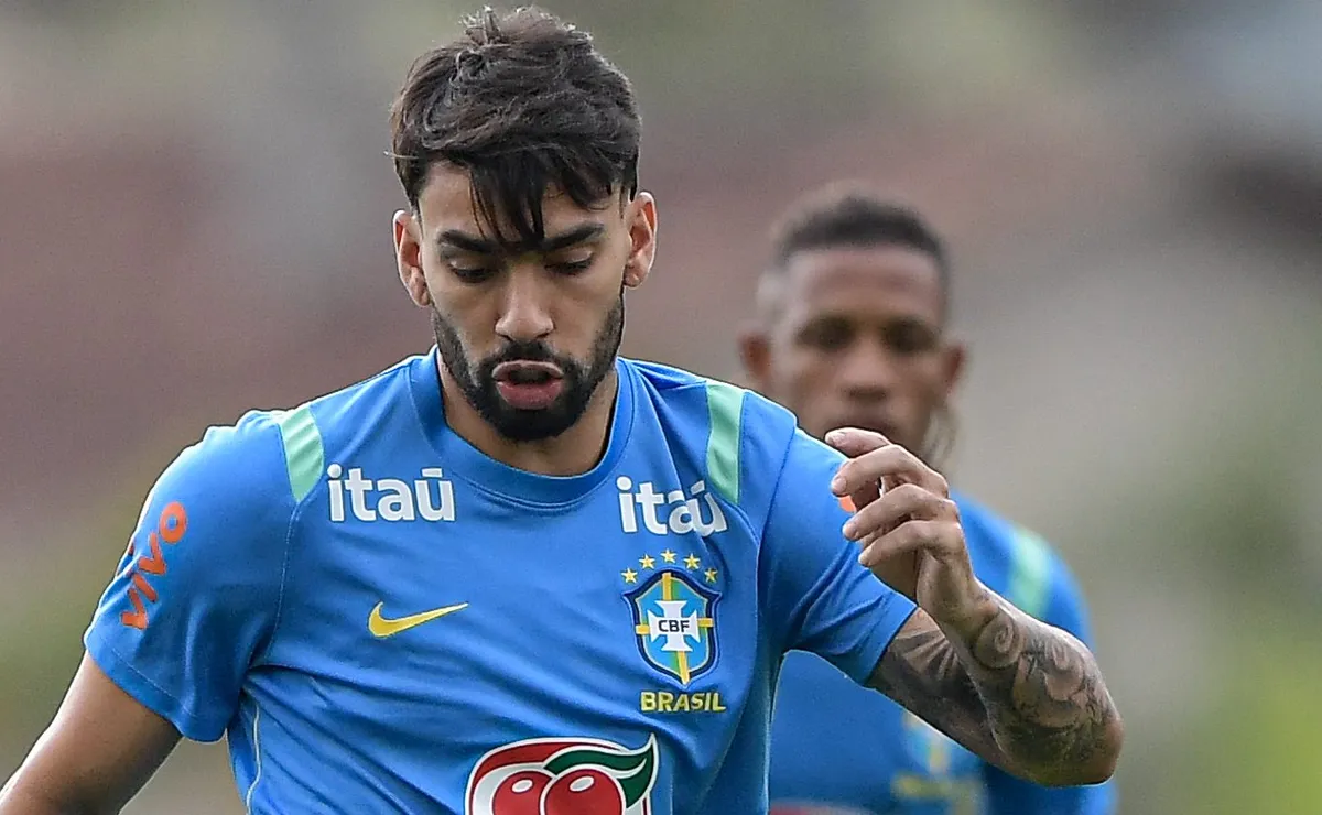 ancelotti-busca-encaixe-ideal-e-pode-mudar-funcao-de-paqueta-na-selecao-brasileira