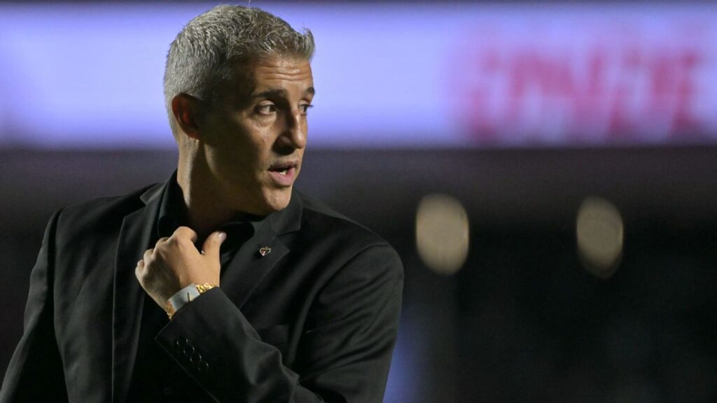 hernan-crespo-ja-recebeu-consulta-para-assumir-o-comando-do-vasco