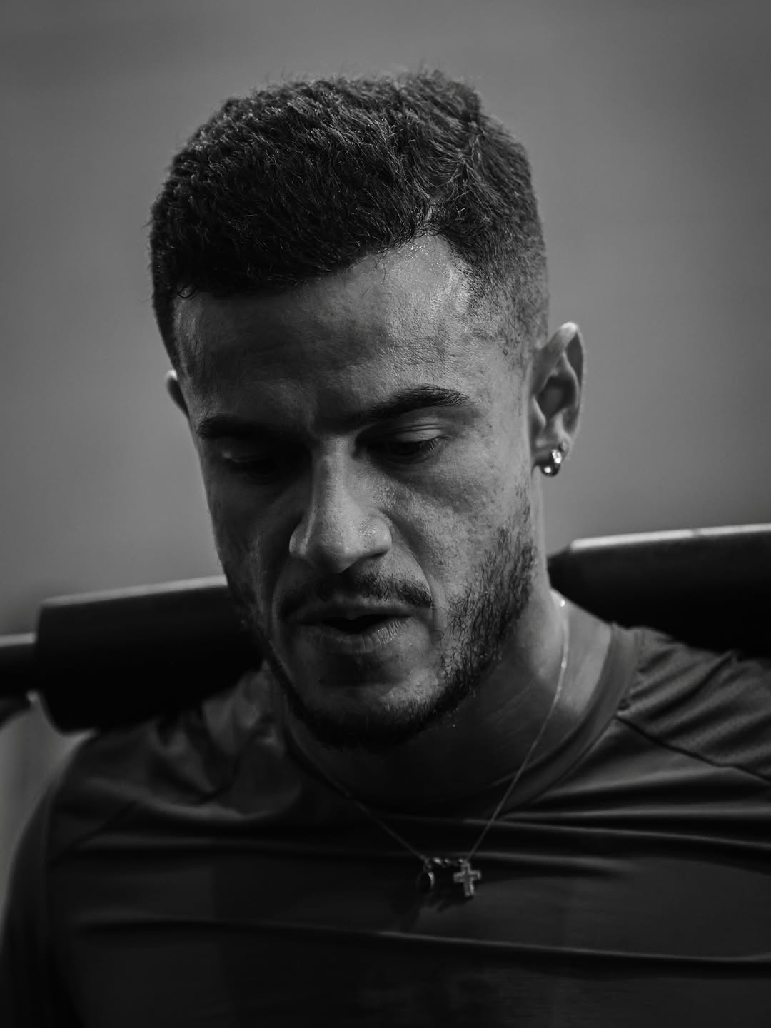 philippe-coutinho-posta-fotos-treinando-em-academia-ao-lado-de-vegetti