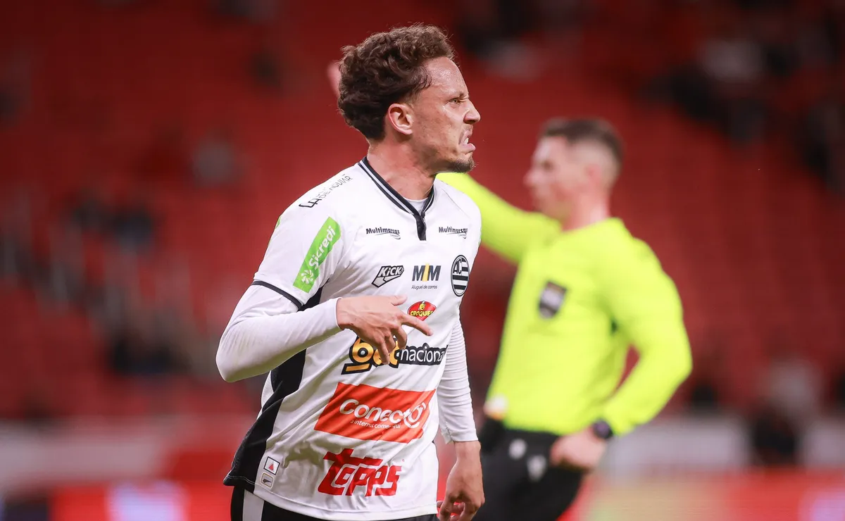 santos-nao-desiste-de-ian-lucas-e-planeja-negociacao-de-r$-17-milhoes