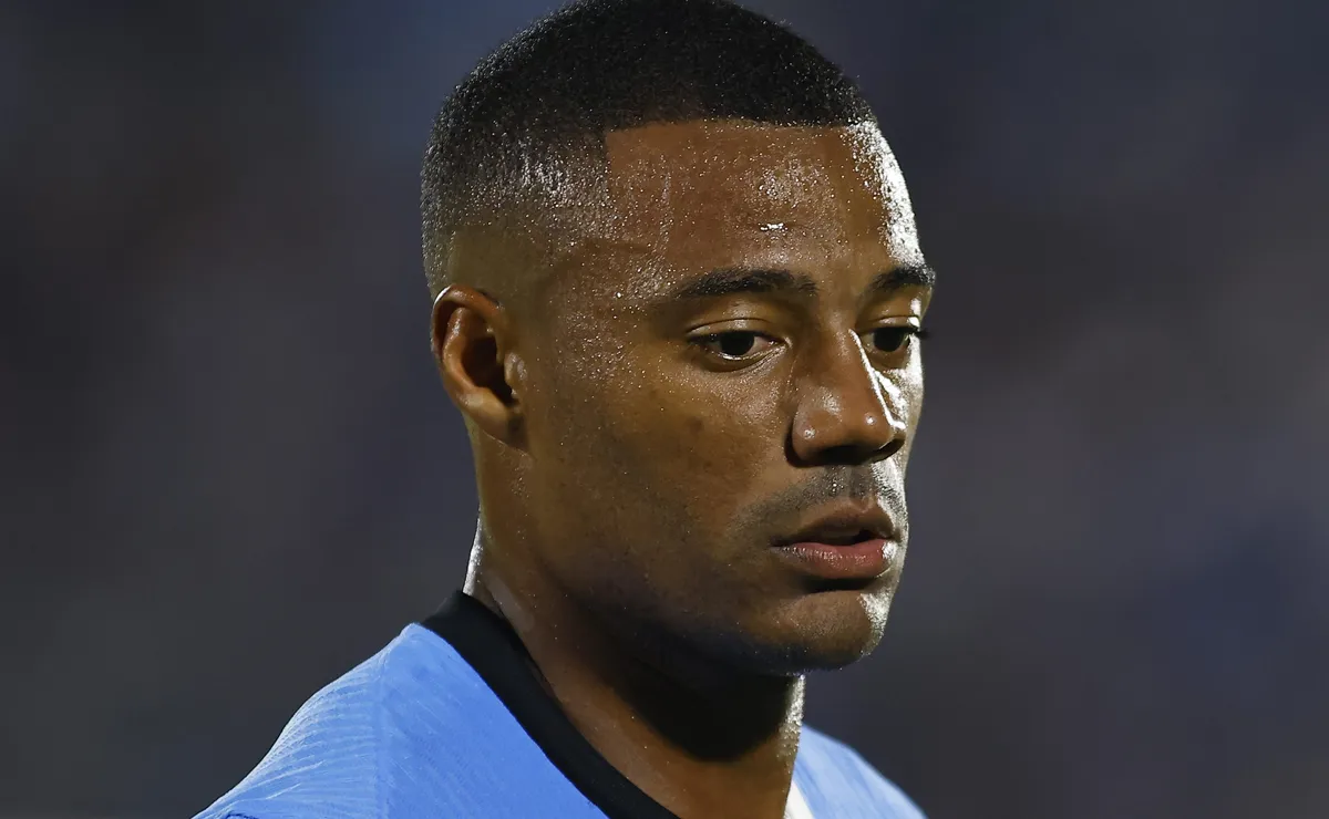 de-la-cruz-pode-fazer-funcao-de-arrascaeta-em-jogo-decisivo-do-uruguai-na-copa-do-mundo