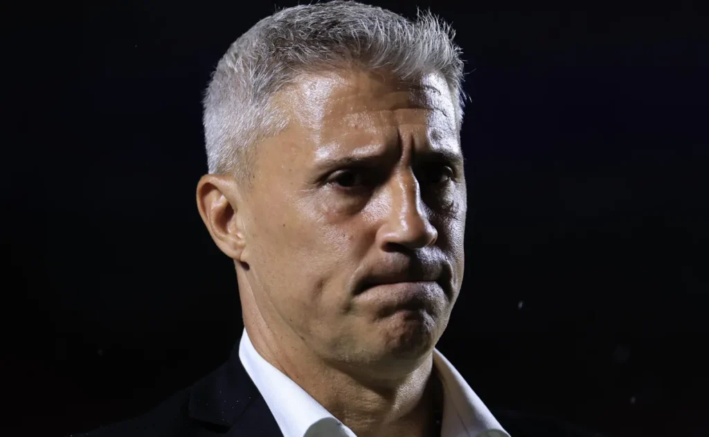 vasco-descarta-hernan-crespo-e-tenta-acelerar-busca-por-tecnico-estrangeiro-durante-a-copa