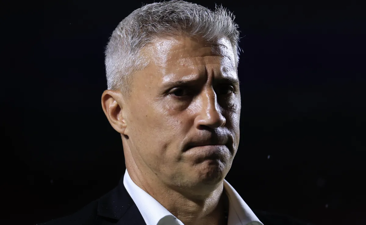 vasco-descarta-hernan-crespo-e-tenta-acelerar-busca-por-tecnico-estrangeiro-durante-a-copa