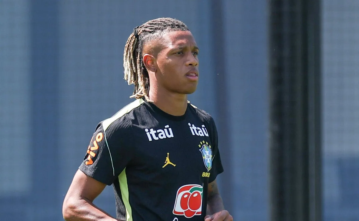 botafogo-flexibiliza-pedida-e-topa-liberar-danilo-por-menos-de-40-milhoes-de-euros