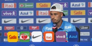 martinelli-admite-substituir-raphinha-e-ve-neymar-“querendo-muito”