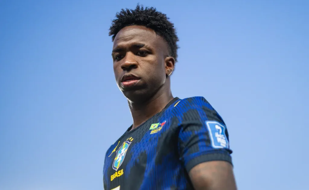 vini-jr-exalta-renato-abreu-e-relembra-papel-decisivo-do-idolo-no-flamengo