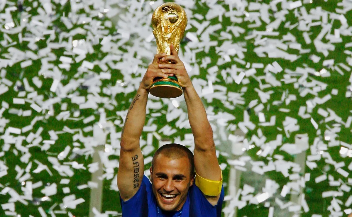 fabio-cannavaro-liderou-o-tetracampeonato-e-virou-simbolo-eterno-da-italia-nas-copas-do-mundo