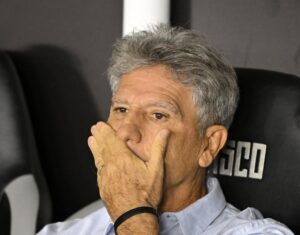 pedrinho,-sobre-saida-de-renato-gaucho:-‘direcionou-um-missil-muito-forte-para-os-atletas’