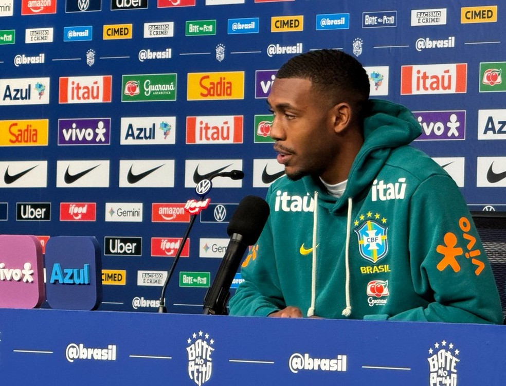 titular-da-selecao-brasileira-na-copa,-rayan-relembra-inicio-no-vasco