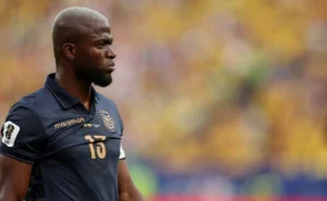 site-escala-enner-valencia,-ex-internacional,-na-selecao-dos-piores-da-1a-fase-da-copa-do-mundo