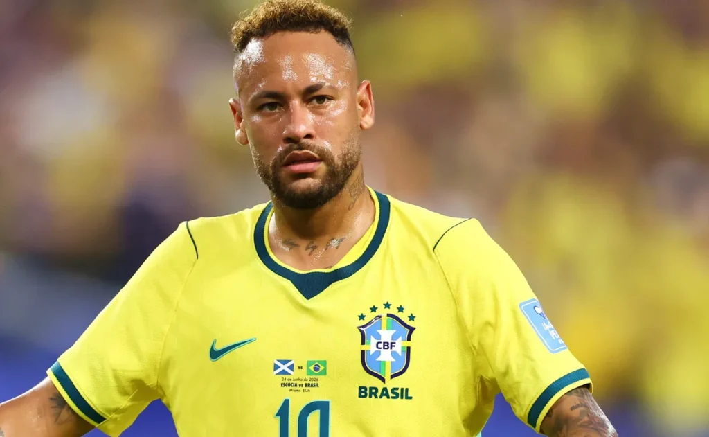 ancelotti-nao-descarta-usar-neymar-como-falso-9-na-selecao-brasileira:-“pode-jogar-nessa-posicao”