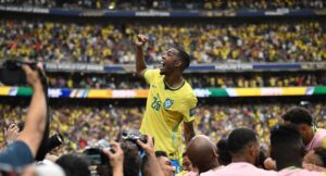 veja-bastidores-de-imagem-viral-de-rayan-em-brasil-x-japao