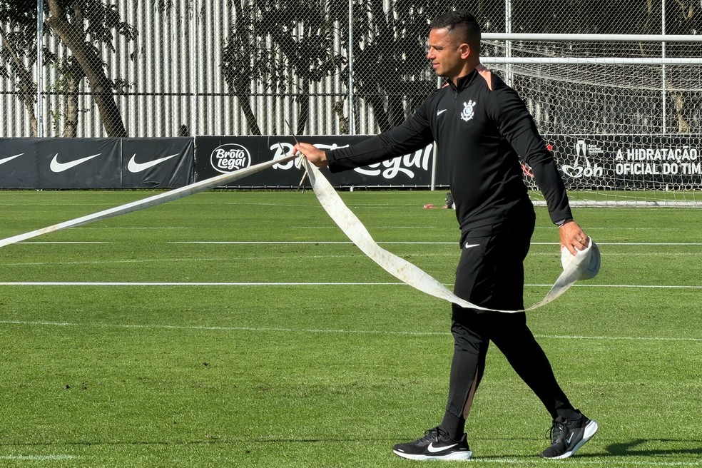 corinthians-contrata-preparador-fisico-marlon-muniz,-ex-vasco