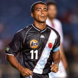 veja-comparacao-entre-os-numeros-de-romario-em-2000-e-os-de-harry-kane-em-2025/2026