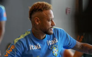 neymar-perde-forca-para-substituir-paqueta-contra-a-noruega
