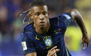 danilo-larga-na-frente-para-assumir-vaga-de-paqueta-na-selecao,-informa-fred-caldeira