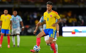 carrascal-fica-no-banco-em-vitoria-da-colombia-sobre-gana-pela-copa-do-mundo