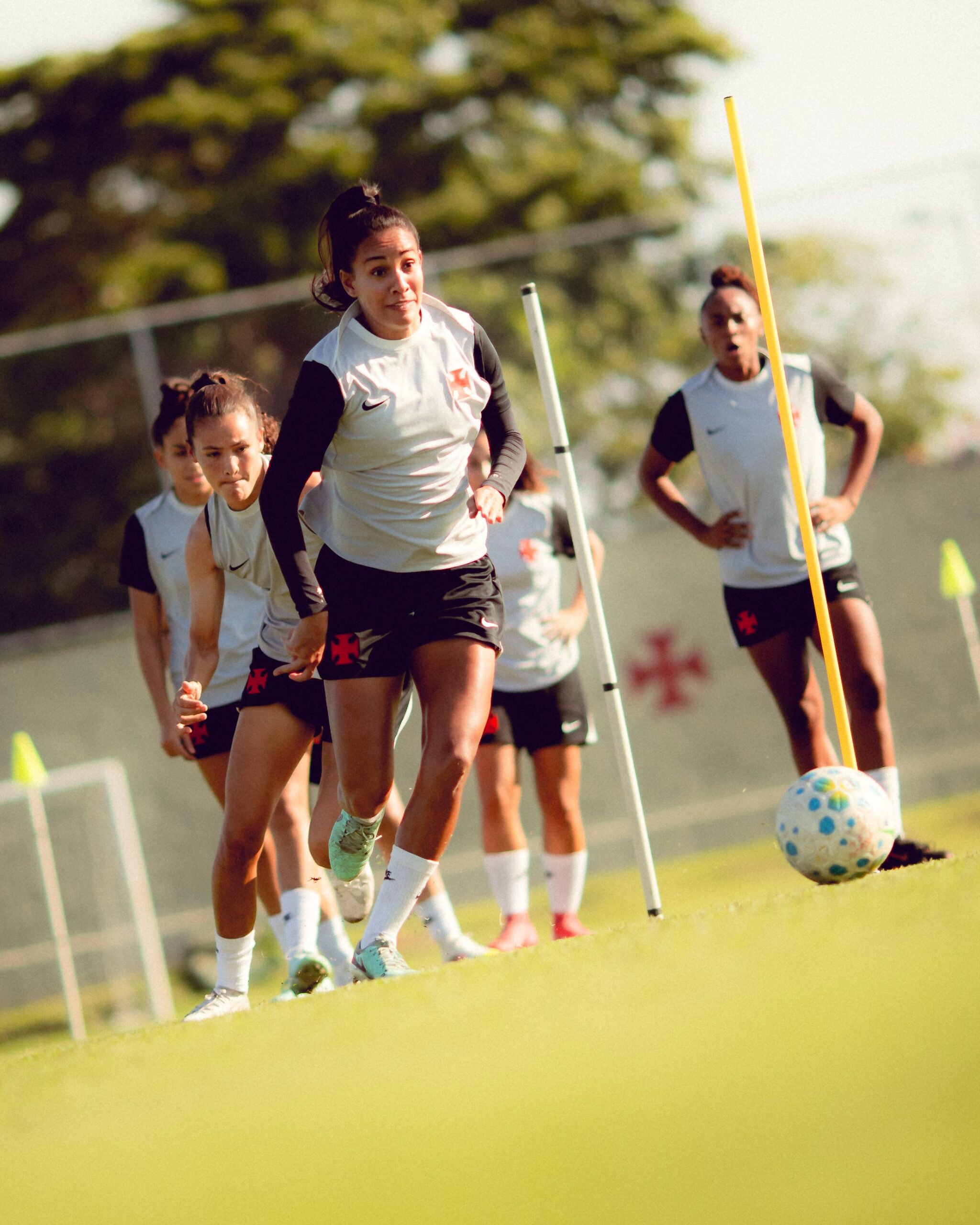 feminino:-vasco-posta-fotos-do-treino-desta-2a-feira
