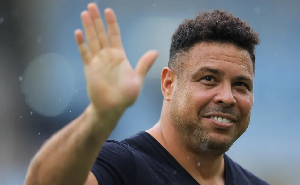 ronaldo-lamenta-situacao-fisica-de-neymar-na-copa-do-mundo:-“uma-pena-terminar-assim”