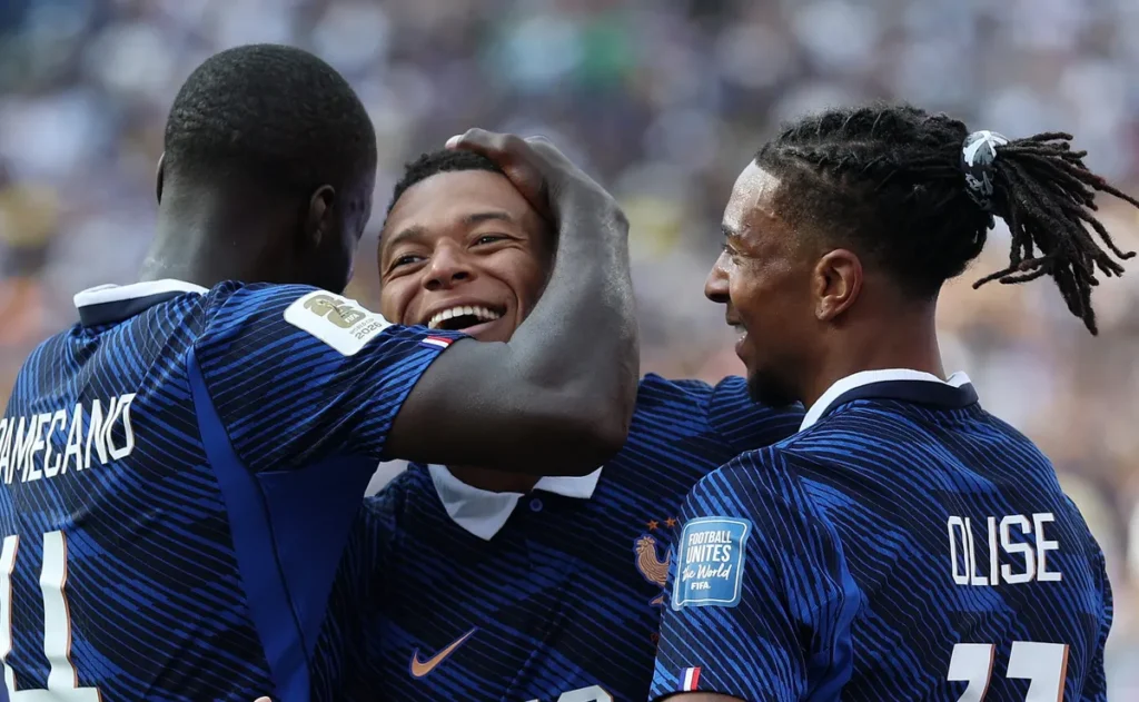 franca-ve-espanha-como-maior-rival-e-cresce-antes-da-semifinal-da-copa