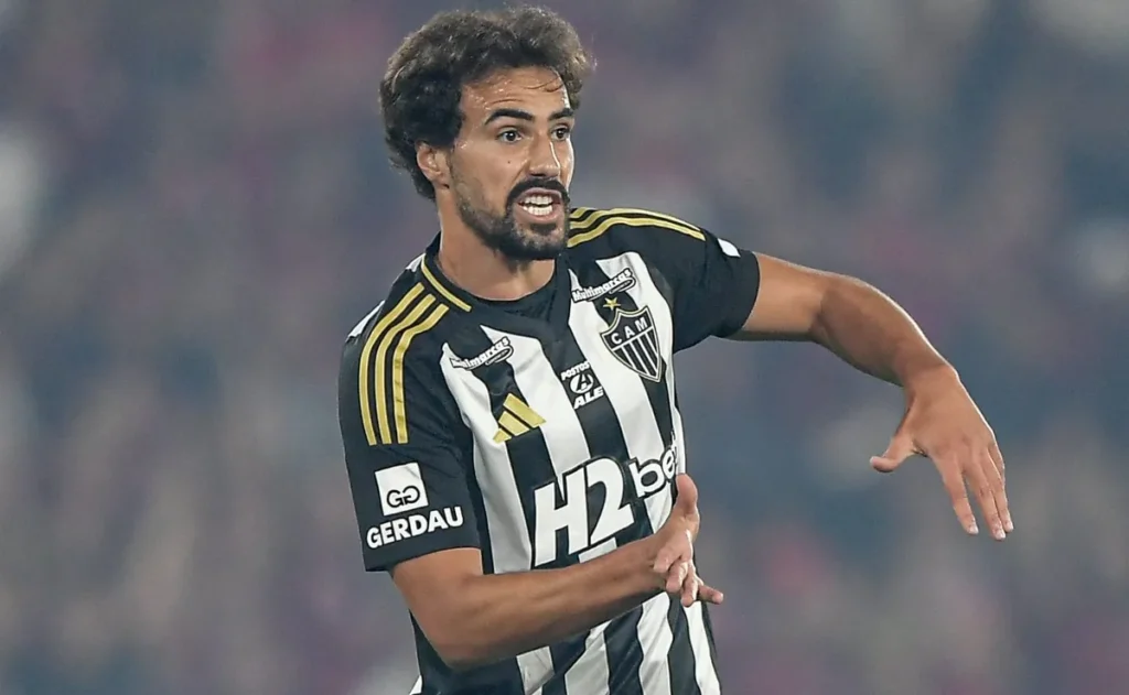 atletico-mg-decide-nao-renovar-com-igor-gomes,-que-pode-deixar-o-clube-ao-fim-do-contrato