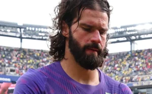 alisson-nao-esta-descartado-e-pode-seguir-com-ancelotti-em-novo-ciclo-da-selecao-brasileira