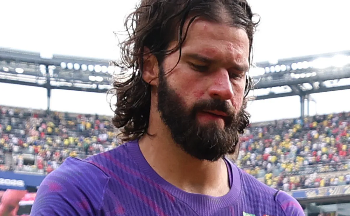 alisson-nao-esta-descartado-e-pode-seguir-com-ancelotti-em-novo-ciclo-da-selecao-brasileira