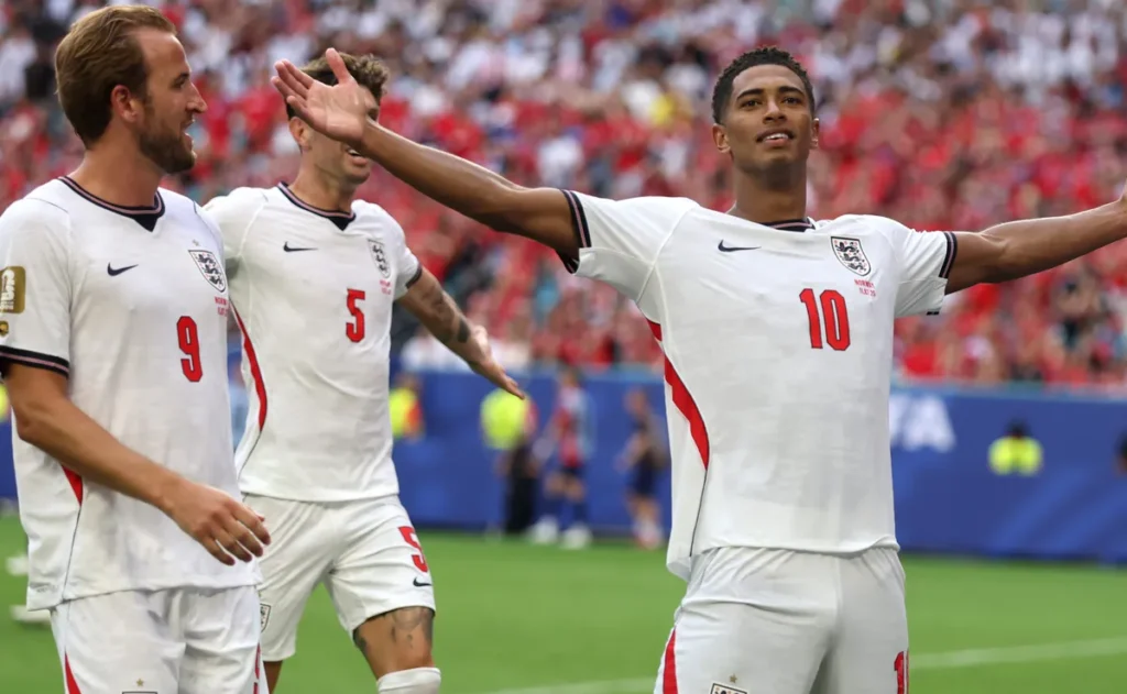 ex-jogador-da-inglaterra-provoca-messi-antes-de-semifinal-contra-a-argentina-na-copa-do-mundo
