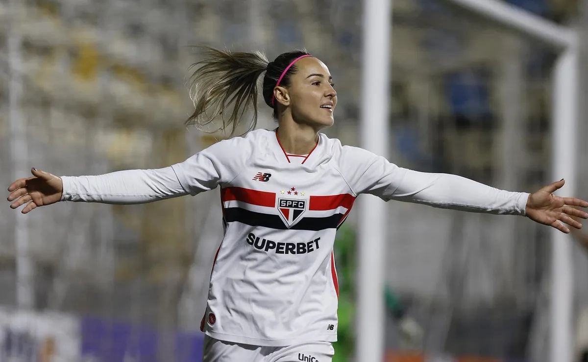 sao-paulo-vence-o-taubate-e-sobe-para-a-vice-lideranca-do-paulistao-feminino