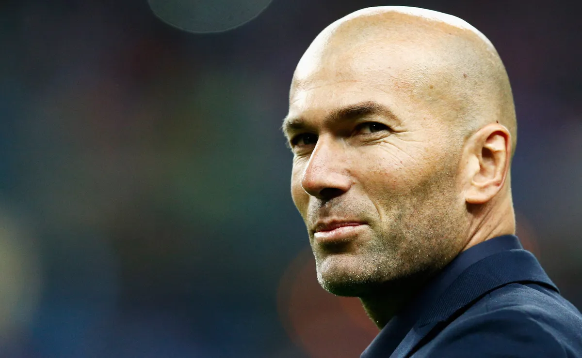 fim-de-uma-era:-zidane-assumira-a-selecao-da-franca-apos-a-saida-de-didier-deschamps